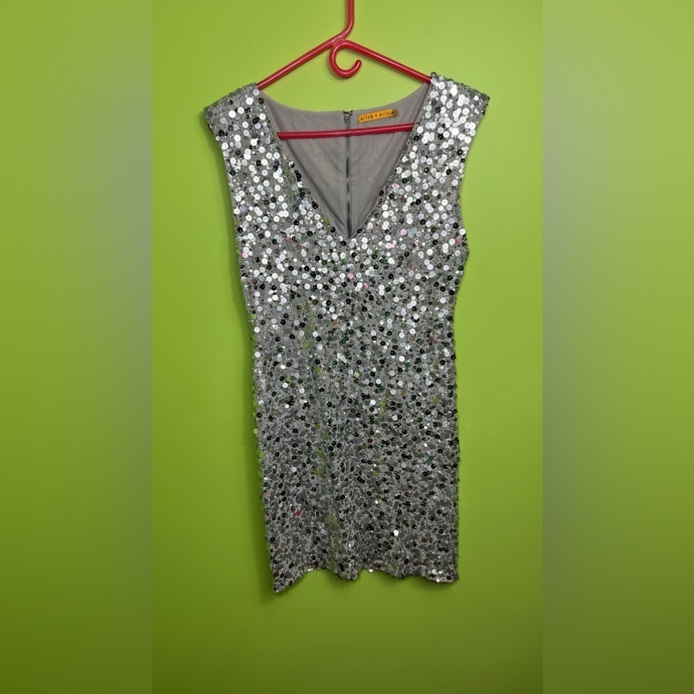 alice olivia sequin Silver Mini Dress size 8 - Picture 3 of 8